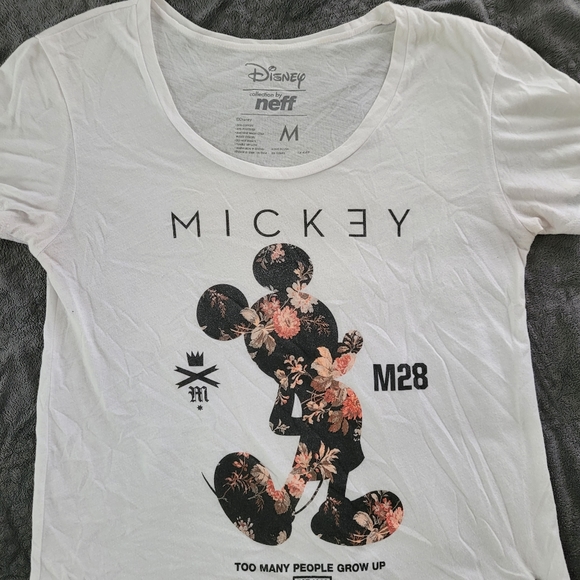 Disney Collection By Neff Tee - Picture 5 of 7